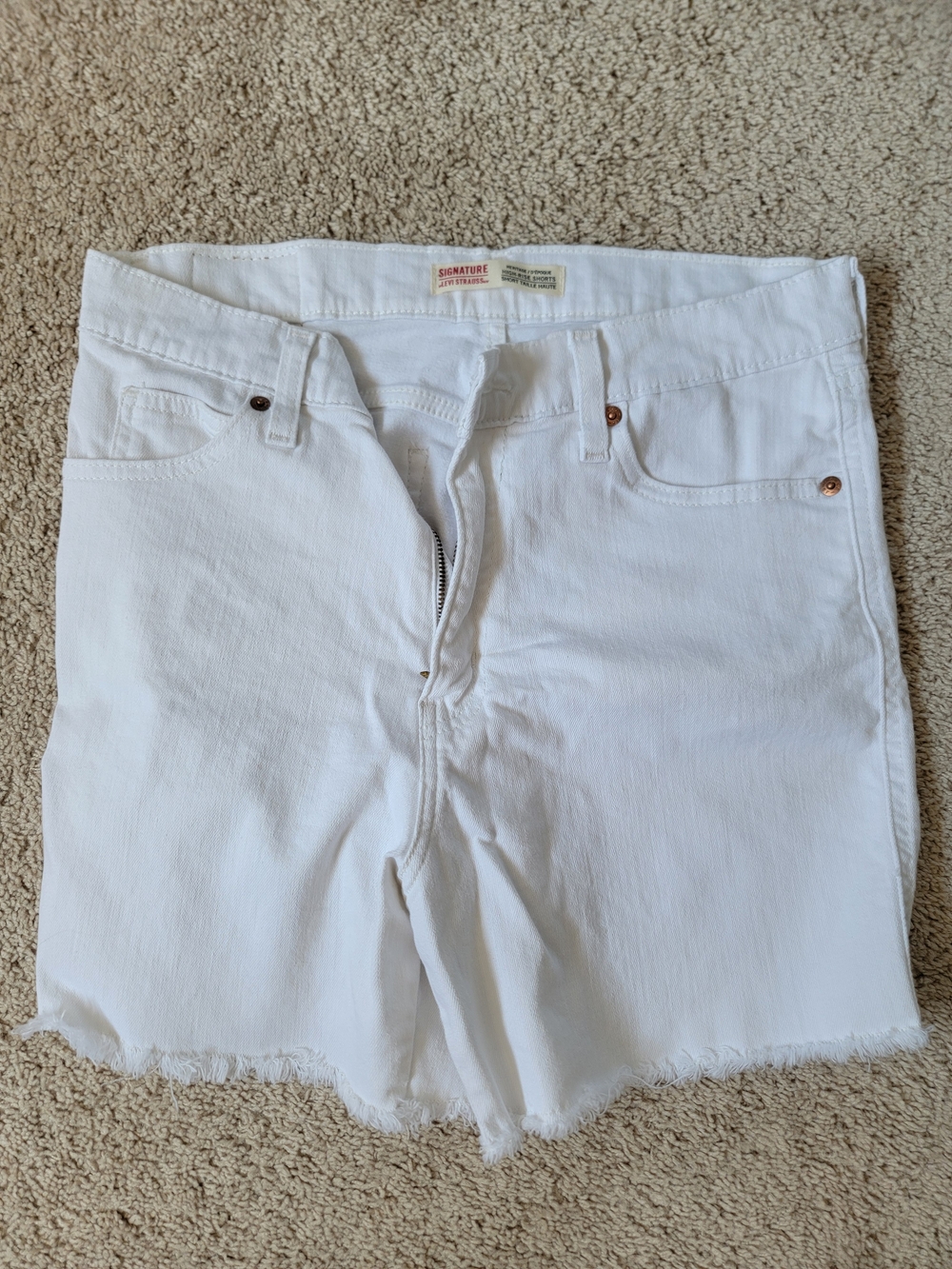 Signature by Levi Strauss White Denim Frayed Hem Shorts